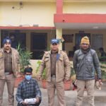 काशीपुर पुलिस ने दुल्हन के गहनो पर हाथ साफ करने वाले चोर को किया गिरफ्तार।