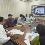 धामी सरकार का अल्टीमेटम : मरीजों की जिंदगी से नहीं होगा खिलवाड़, रैफर प्रक्रिया होगी जवाबदेह,स्वास्थ्य सचिव ने दिए निर्देश– रैफरल पर CMO-CMS की काउंटर साइन अनिवार्य, SOP तैयार करने के निर्देश,ज्वाइनिंग न करने वाले डॉक्टरों को नोटिस, होगी अनुशासनात्मक कार्रवाई : डॉ. आर. राजेश कुमार