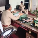 एसएसपी टिहरी आयुष अग्रवाल ने वीडियो कांफ्रेस के माध्यम से त्रिस्तरीय सामान्य निर्वाचन पंचायत चुनाव की मतगणना में लगी पुलिस फोर्स को किया ब्रीफ,