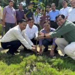हरेला पर्व पर MDDA की हरित पहल, वृक्षारोपण एवं पौधा वितरण कार्यक्रम का भव्य आयोजन, शहर भर में 60,000 पौधे लगाने और वितरित करने का संकल्प, हरेला पर्व संस्कृति और जिम्मेदारी का संगम- बंशीधर तिवारी