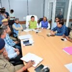 मुख्यमंत्री धामी ने धराली-हर्षिल में गतिमान राहत एवं बचाव कार्यों की स्मार्ट कंट्रोल रूम उत्तरकाशी में की समीक्षा