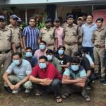 हाइटेक नक़ल माफियाओ पर पड़ी एसएसपी नैनीताल पुलिस की धोबी पँछाड़,एसएससी की परीक्षा मे नकल कराने वाले गिरोह का किया पर्दाफाश,हल्द्वानी पुलिस और एसओंजी टीम ने नक़ल कराने वाले गिरोह के 9 मोहरो को किया गिरफ्तार !