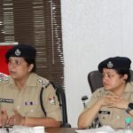 डीजीपी उत्तराखण्ड दीपम सेठ ने आपदाग्रस्त क्षेत्र हर्षिल, धराली का किया स्थलीय निरीक्षण, आपदा छेत्र मे चल रहे रेस्क्यू कार्यों का लिया जायजा,