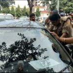 बुजुर्ग की पुकार पर दौड़ पड़े एसएसपी अजय सिंह, बुजुर्ग लाचार से पार्किंग में मिले जाकर, संबंधित थाना अध्यक्ष को तुरंत शिकायत को निवारण करने का दिया निर्देश !