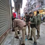 हरिद्वार मे बिना परमिसन और नियमो का उल्लंघन करने वाले मेडिकल स्टोर्स पर चला कानून का चाबुक !