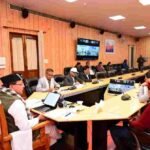 मुख्यमंत्री धामी ने “जन-जन की सरकार, जन-जन के द्वार” कार्यक्रम की तैयारियों की समीक्षा की