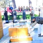 मुख्यमंत्री ने कुमाऊं रेजीमेंट केंद्र रानीखेत पहुंचकर अमर बलिदानियों को अर्पित की श्रद्धांजलि, मुख्यमंत्री ने सैनिकों एवं अग्निवीरों के साथ संवाद कर किया उत्साहवर्धन