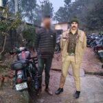 कार सवार और बुलेट चालक को महंगा पड़ा शराब पीकर वाहन चलाना, पुलिस ने दोनों के खिलाफ कार्यवाही कर वाहन किये जब्त !