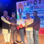 उत्तराखंड पत्रकार यूनियन (मीडिया राइट) का भव्य प्रदेश स्तरीय होली मिलन समारोह: पूर्व मुख्यमंत्री त्रिवेंद्र सिंह रावत ने दी होली की शुभकामनाएं, कई क्षेत्रों के उत्कृष्ट योगदानकर्ताओं को सम्मानित किया !