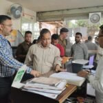 एलपीजी गैस की कालाबाजारी पर जिला प्रशासन सख्त, दो गैस एजेंसियों का औचक निरीक्षण, गैस डिलिविरी अनियमितता पर सुपरवाईजर, डिलिविरीमैन पर मुकदमा दर्ज करने के निर्देश !