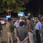 रक्षा मंत्री राजनाथ सिंह के नैनीताल भ्रमण के दृष्टिगत एसएसपी डॉ० मंजूनाथ टी०सी० ने कसी कमर,वीवीआईपी भ्रमण के दौरान कार्यक्रम स्थल, रूट एवं पार्किंग व्यवस्था का स्वयं लिया जायजा,सुदृढ़ सुरक्षा एवं प्रभावी यातायात व्यवस्था के लिए जारी किए सख्त निर्देश !