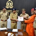 मुज़फ्फरनगर की भोपा पुलिस ने गौशाला के लिए ज़मीन तलाश रहे महात्मा से ठगी करने वाले गिरोह के 7 आरोपियों को किया गिरफ्तार, पकडे गये आरोपियों ने महात्मा के साथ फ़र्ज़ीवाडा कर हड़प लिए थे करीब 29 लाख रूपये, पुलिस ने आरोपियों के कब्ज़े से ठगी गई रकम को भी किया बरामद,एसएसपी ने खुलासा करने वाली पुलिस टीम पर की 25 हज़ार के ईनाम की बौछार !
