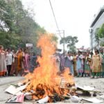 राजधानी मे कांग्रेस एवं उनके सहयोगी दलों द्वारा नारी शक्ति वंदन अधिनियम के विरोध को लेकर निकली आक्रोश रैली,कैबिनेट मंत्री गणेश जोशी ने कहा की नारी सम्मान के खिलाफ खड़े होने वालों को देश की महिलाएं कभी माफ नहीं करेंगी !