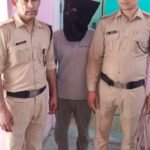 नैनीताल पुलिस ने नाबालिग से छेड़छाड़, सोशल मीडिया पर AI से अश्लील वीडियो की धमकी व धर्म परिवर्तन का दबाव बनाने वाले एक और आरोपी को किया गिरफ्तार, एसएसपी नैनीताल डॉ0 मंजुनाथ का कड़ा संदेश धर्मांतरण किसी भी कीमत पर नहीं होगा बर्दाश्त, अपराधियों पर होगा सीधा ओर सटीक प्रहार !