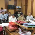 मुख्यमंत्री के निर्देश पर डीएम सविन बंसल की देवभूमि को नशामुक्त बनाने की कसरत हुई तेज़,ड्रग्स सप्लाई चेन तोड़ने को एजेंसियां एकजुट, मेडिकल स्टोर और संदिग्ध इलाकों पर प्रशासन ने बढ़ाई निगरानी,