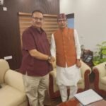 कृषि मंत्री गणेश जोशी ने दिल्ली जाकर केंद्रीय कृषि मंत्री शिवराज सिंह चौहान से की शिष्टाचार भेंट,घेरबाड़ हेतु घोषित 90 करोड़ रुपये की धनराशि के क्रम में प्रथम किश्त के रूप में 25 करोड़ रुपये शीघ्र राज्य को उपलब्ध कराने का किया आग्रह !