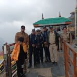 अपर पुलिस महानिदेशक अपराध एवं कानून व्यवस्था ने किया यात्रा व्यवस्थाओं का निरीक्षण,तृतीय केदार ​श्री तुंगनाथ धाम यात्रा व्यवस्थाओं को लेकर पुलिस अधिकारियो को दिये अहम निर्देश !