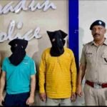 पहाड के भोले भाले लोगों तथा फौजियों को भूमि बेचने के नाम पर ठगने वाला शातिर जालसाज आया दून पुलिस की गिरफ्त में, भूमि धोखाघडी में वांछित चल रहे 20 हजार के ईनामी अभियुक्त सहित 2 अभियुक्त गिरफ्तार