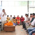 कैबिनेट मंत्री गणेश जोशी ने नवनियुक्त दायित्वधारियों को किया सम्मानित,