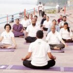 एम्स ऋषिकेश मे 12वें अंतर्राष्ट्रीय योग दिवस पर विभिन्न कार्यक्रमों का हुआ आयोजन,. कार्यक्रम के दौरान विभिन्न यौगिक क्रियाओं का अभ्यास कराकर स्वस्थ रहने का दिया संदेश । 