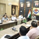 रिस्पना नदी के पुनर्जीवन को मिली नई गति, डीएम डॉक्टर आशीष चौहान ने गठित कराई टास्कफोर्स; गठित टीम से 7 दिन में मांगा विस्तृत एक्शन प्लान;रिस्पना नदी का पुनर्जीवन केवल सरकारी अभियान नहीं, बल्कि जनसहभागिता से जुड़ा एक व्यापक पर्यावरणीय मिशनःडॉ आशीष चौहान !