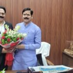राज्य पिछड़ा वर्ग कल्याण परिषद के उपाध्यक्ष अशोक वर्मा ने मुख्यमंत्री पुष्कर सिंह धामी से की शिष्टाचार भेंट, अशोक वर्मा ने मुखिया को पौड़ी के कलजीखाल कार्यक्रम की जनसमस्याओं की सौपी रिपोर्ट !