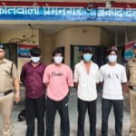 सार्वजनिक स्थान पर लडाई झगडा कर लोक शान्ति भंग करने वालों को दून पुलिस ने पढाया कानून का पाठ, 4 अभियुक्तों को किया गिरफ्तार