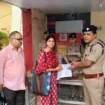 सीईआईआर पोर्टल के माध्यम से विकासनगर तथा कालसी पुलिस ने गुम हुए 2 लाख रू0 से अधिक कीमत के मोबाइल फोन को बरामद कर किया मोबाईल स्वामियों के सुपुर्द