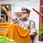 *स्वतंत्रता दिवस के अवसर पर पुलिस मुख्यालय, उत्तराखण्ड मे दीपम सेठ, पुलिस महानिदेशक, उत्तराखण्ड ने किया ध्वजारोहण,dgp ने मौजूद सभी अधिकारियो को राष्ट्रीय एकता की दिलाई शपथ.!