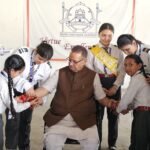 नन्हे-मुन्ने बच्चों संग कैबिनेट मंत्री गणेश जोशी ने मनाया रक्षाबंधन, बांटे उपहार और बच्चों को दिया स्नेह और आशीष,नन्हे हाथों से स्वयं तैयार की गई सुंदर राखियां नन्हे-मुन्ने बच्चों ने कैबिनेट मंत्री गणेश जोशी की कलाई पर बांधीं राखी, बच्चों के स्नेह से अभिभूत हुए मंत्री गणेश जोशी.!