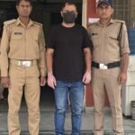धोखाधड़ी के अभियोग में वांछित चल रहा शातिर अभियुक्त आया दून पुलिस की गिरफ्त में