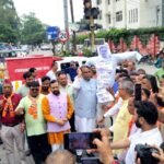 भारतीय जनता पार्टी महानगर अनुसूचित मोर्चा ने राहुल गांधी का पुतला दहन कर प्रकट किया रोष, जलूस के दौरान राहुल गाँधी के खिलाफ जमकर की नारे बाज़ी !