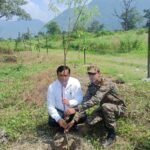 पौधे नहीं, भविष्य की हरियाली तैयार कर रहा एमडीडीए, रायपुर आर्मी फायरिंग रेंज में फलदार और जड़ी-बूटी वाले पौधों का रोपण, सुरक्षा के लिए वायरिंग और दो साल के रखरखाव की व्यवस्था, पौधे लगाना पहला कदम, उन्हें पेड़ बनाना असली जिम्मेदारी – बंशीधर तिवारी