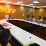 एसएसपी कुम्भ आयुष अग्रवाल ने अधीनस्थ अधिकारियो के साथ क़ी महत्वपूर्ण बैठक, एसएसपी ने कुम्भ क्षेत्र मे सघन सत्यापन अभियान चलाने के दिये निर्देश !