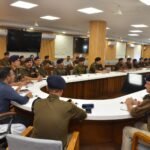 एसएसपी कुम्भ मेला आयुष अग्रवाल ने कुम्भ मेला को लेकर अधीनस्थ अधिकारियो क़ी ली बैठक, आगामी कुम्भ मेला क़ी सुरक्षा और सुचारु यातायात को लेकर दिये अहम निर्देश.!